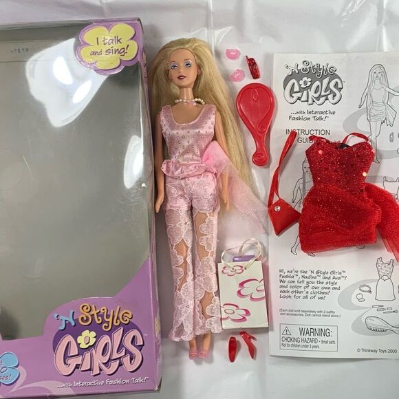 ‘N Style Girls Fuschia Y2K Interactive Fashion Doll - Picture 11 of 13